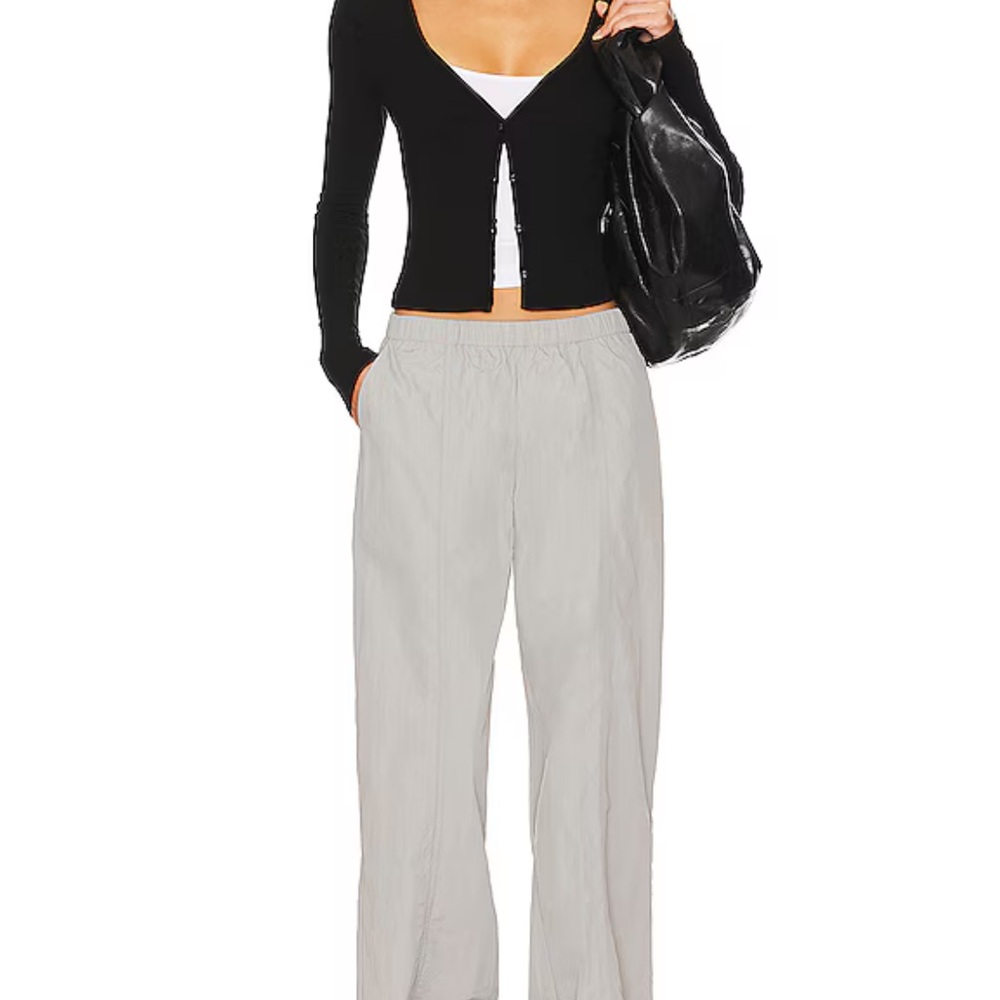 NWT superdown Deona parachutte pant size small grey